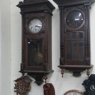Đồng hồ treo tường cổ